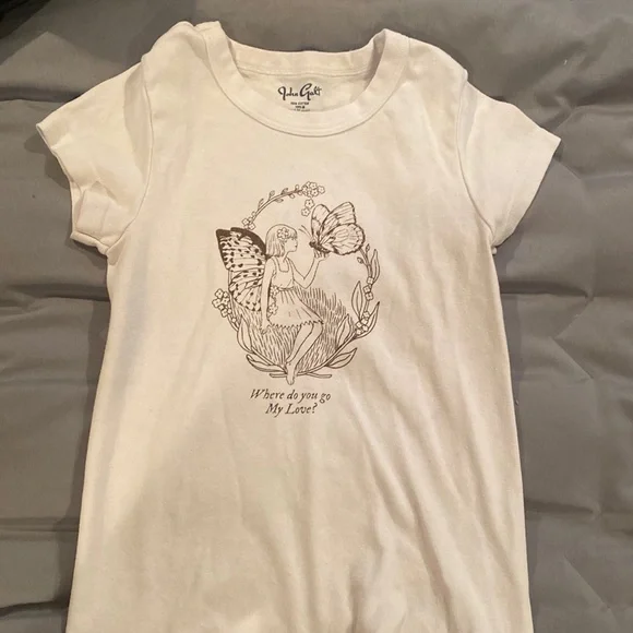 Brandy Melville t-shirt - Picture 1 of 1